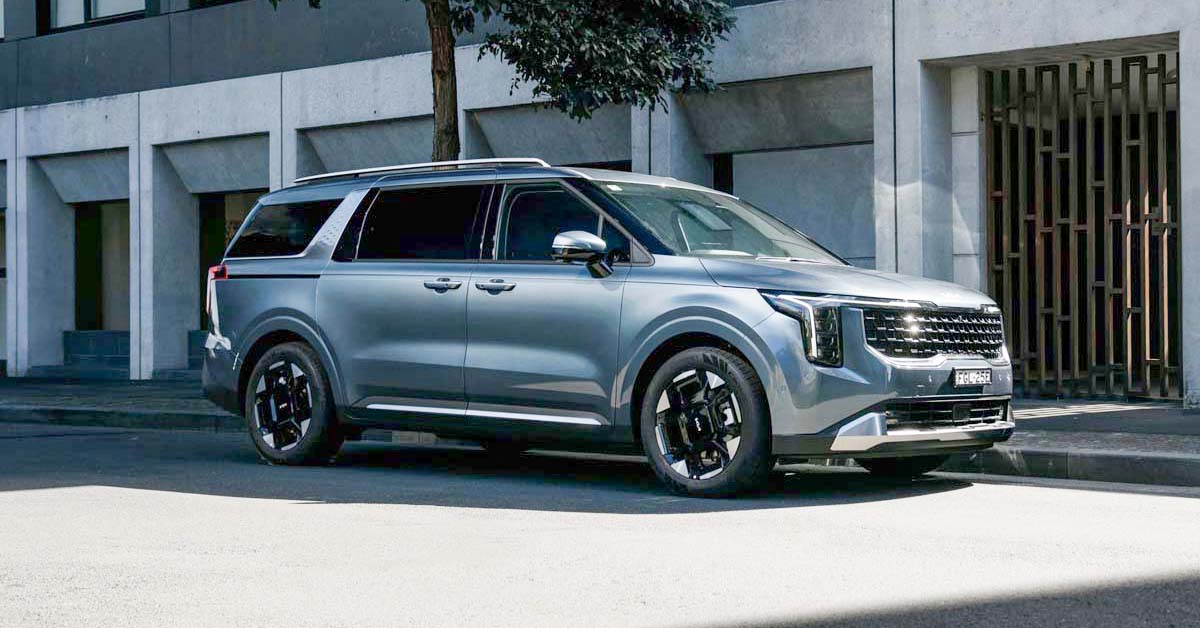 Kia Carnival 小改款预告登场，或追加全新 1.6L Turbo HEV 引擎！