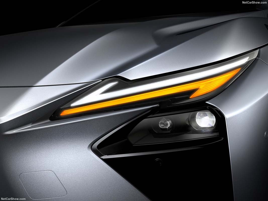 2026年最值得期待新车:Lexus ES 大改款,混动/电动双选择,重新定义日系豪华!