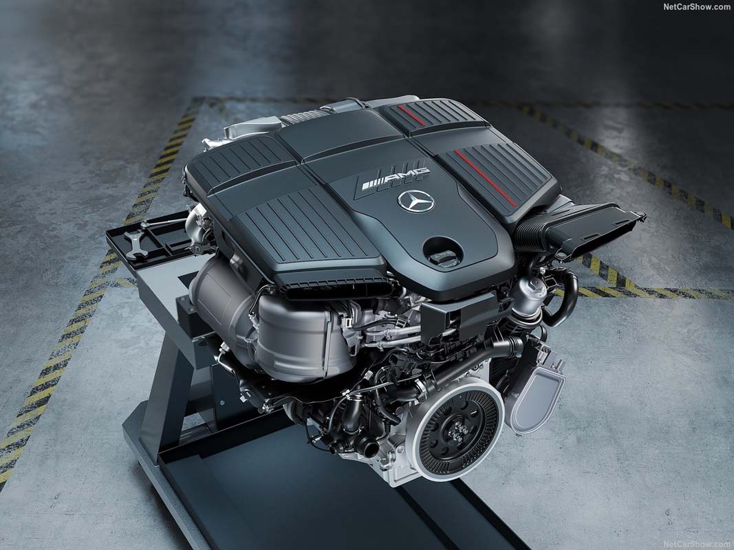 Mercedes-AMG GLC53 4MATIC+ 正式发布：搭载全新 3.0L 直列六缸引擎、0-100 加速仅 4.2 秒！