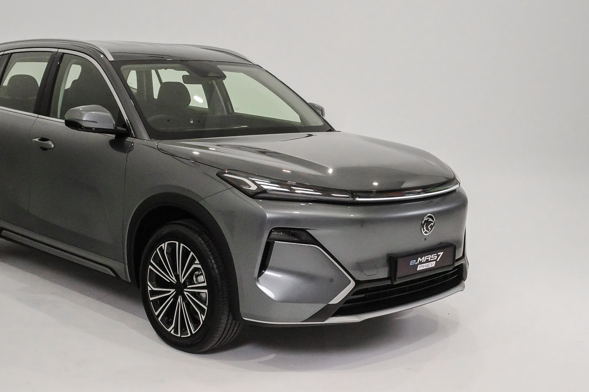 2026 Proton e.MAS 7 PHEV 正式发布：官方实测综合续航破 1,100 km，售价 RM 109,800 起