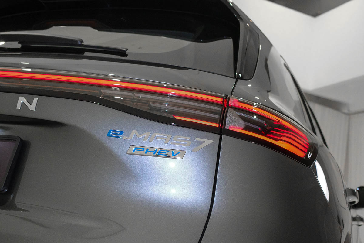 Proton e.MAS 7 PHEV 订单突破 2,000 台，成为大马最畅销插混车款