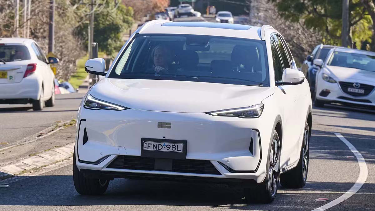 Geely EX5 确定升级大电池，续航可达480 km、本地也会跟进？