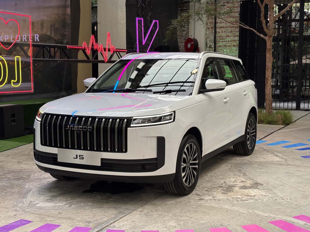 2025 JAECOO J5 正式发布：完整Level 2 ADAS+大天窗，售价仅需RM 108,800！