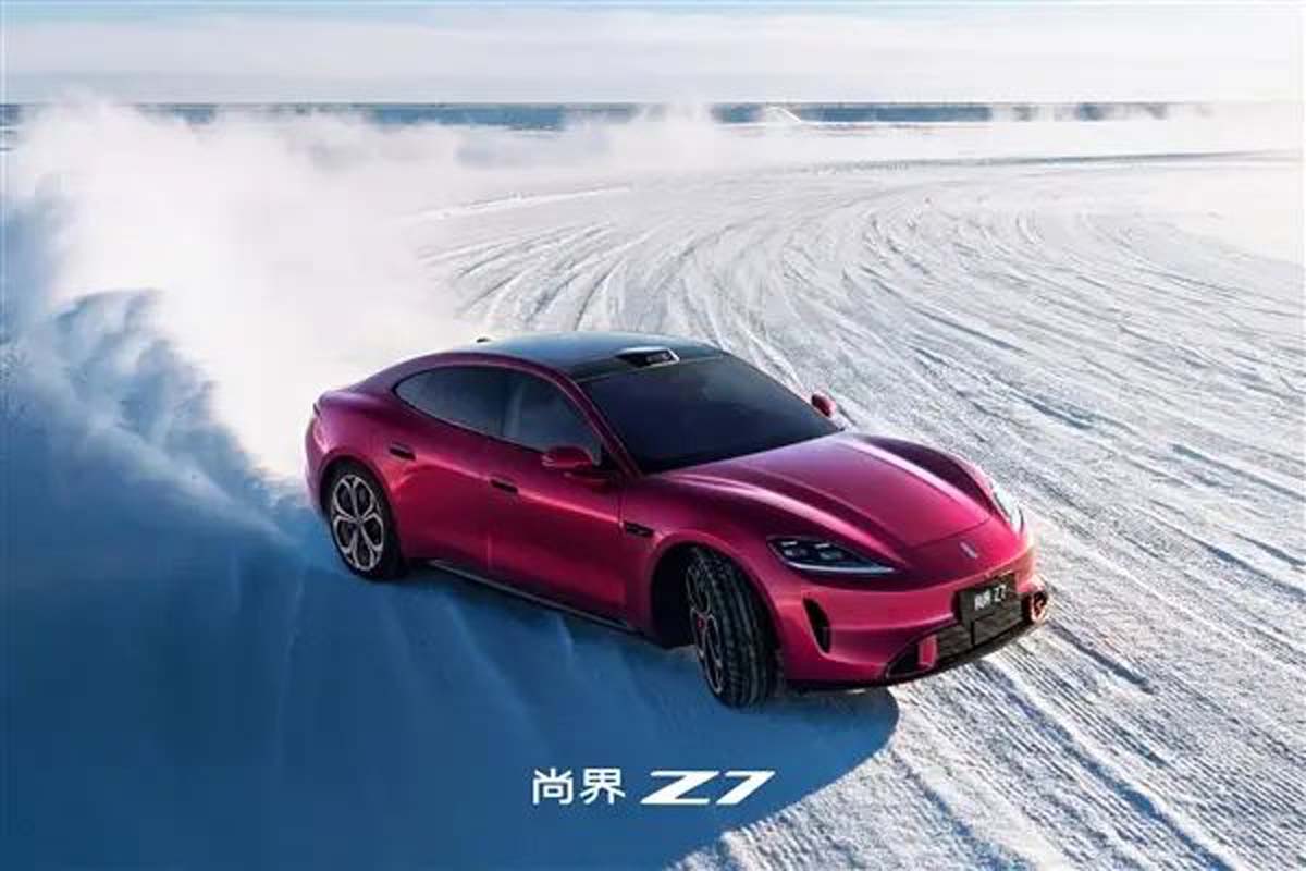 尚界 Z7 中国正式登场！网友：解决了 Xiaomi SU7 不够像 Taycan 的问题