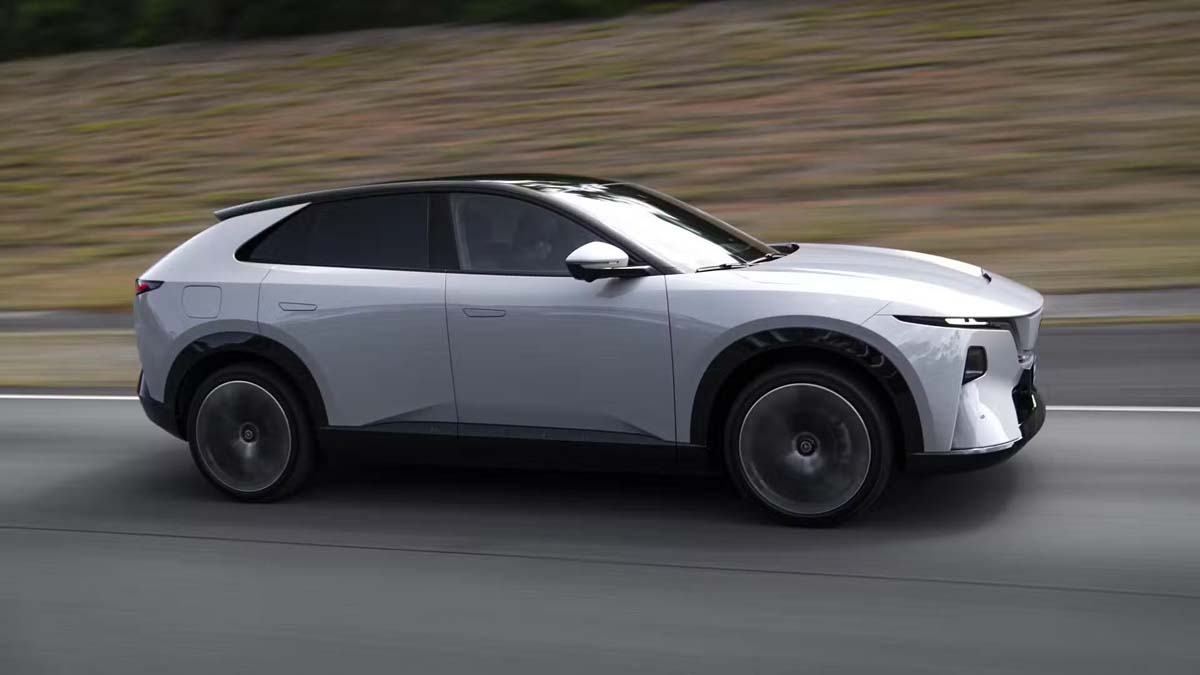 2026 Mazda CX-6e 正式确认推出RHD车型、大马市场也在引进计划中！