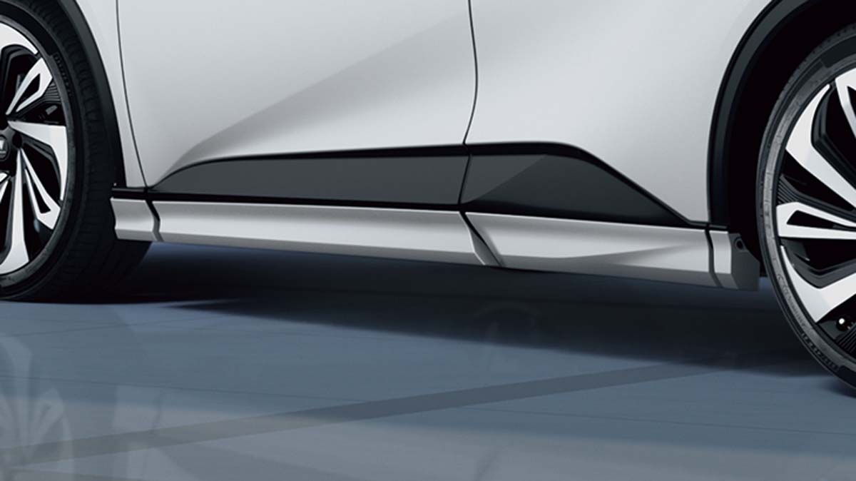 Toyota Crown Sport Modellista，平民法拉利的运动化升级！