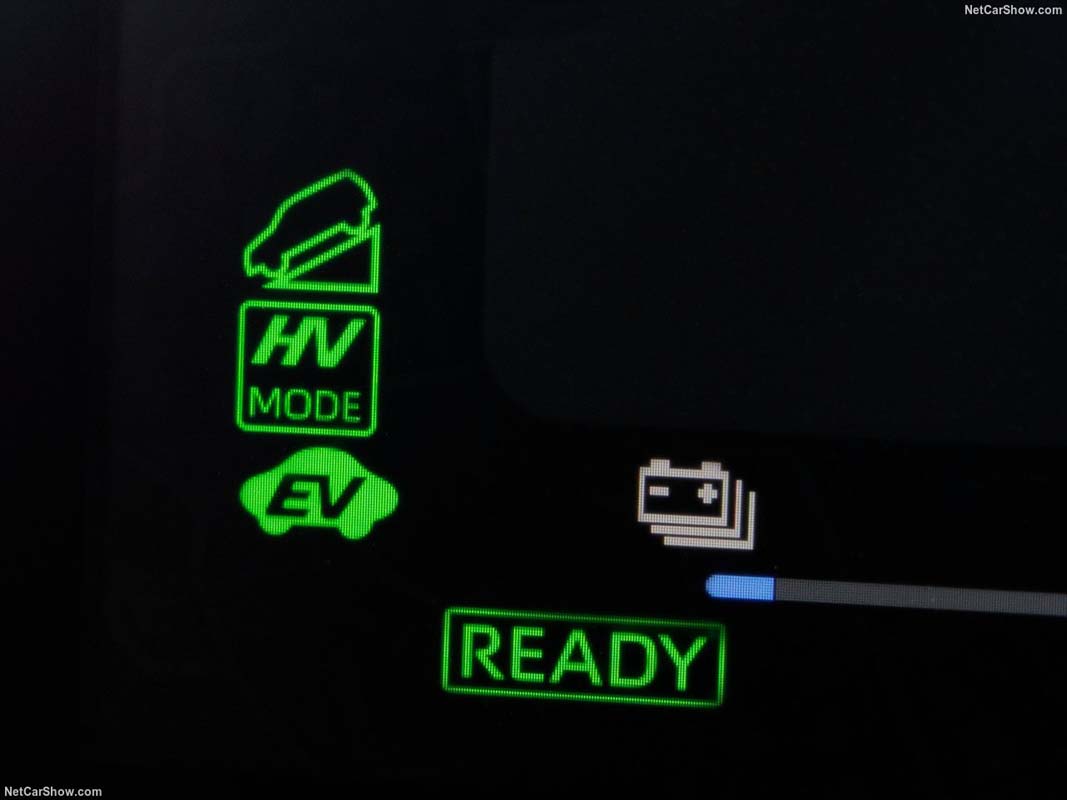 2026 Toyota RAV4 PHEV ：不仅仅是省油、0-100 5.5秒速也超强悍！