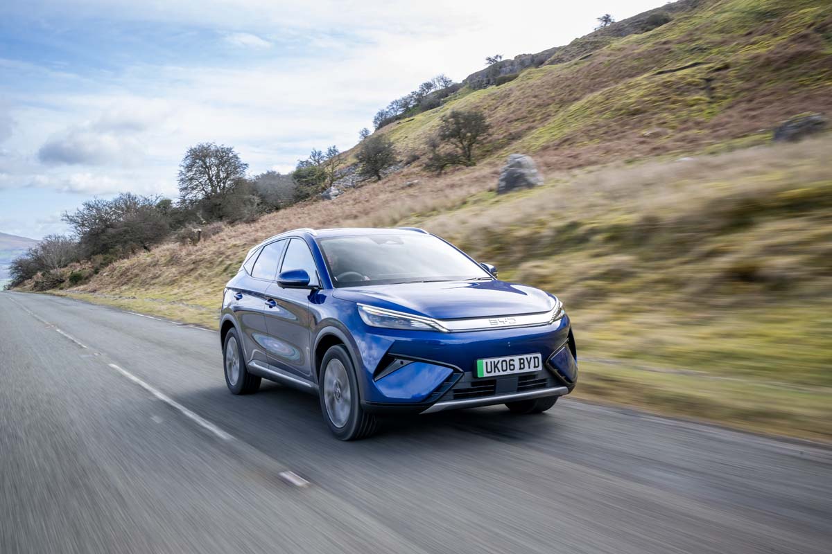 BYD Atto 3 EVO 大马预告释出:后轮驱动/全轮驱动登场,WLTP 续航升级至 509 km!