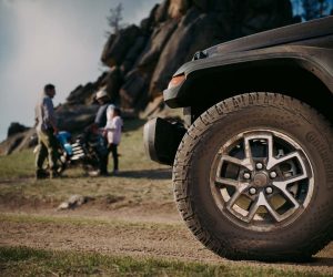 Continental CrossContact A/T² 正式登陆我国市场，专门为东南亚市场开发！