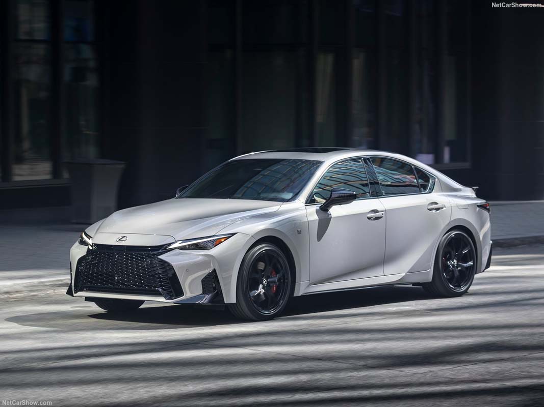 2026 Lexus IS 传闻将进军我国市场：仅提供2.5L HEV/3.5L V6引擎？