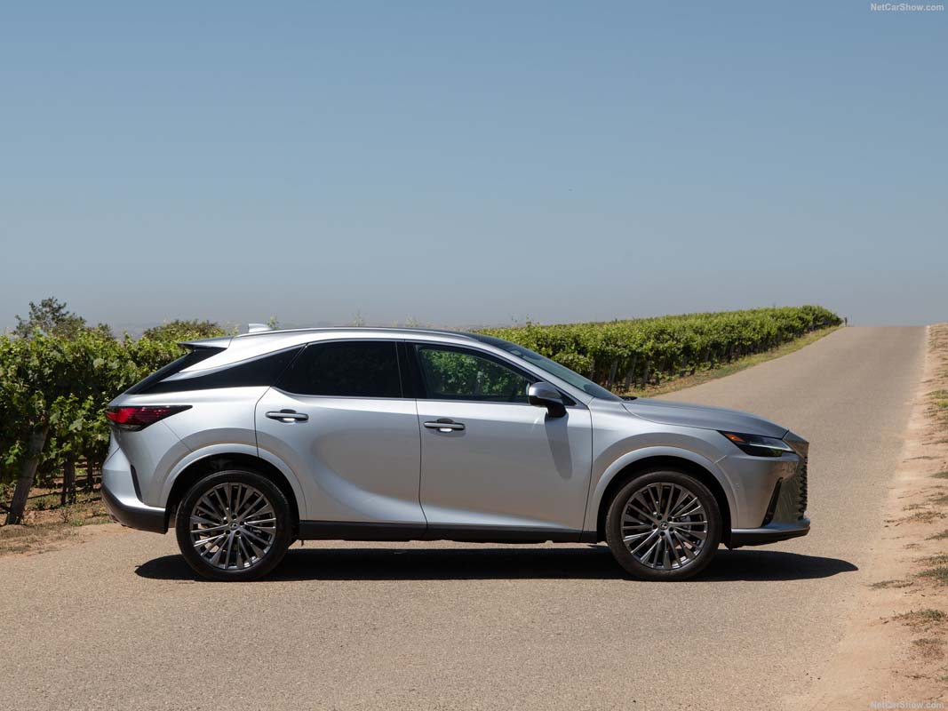 Lexus RX 2025北美销量击败 BMW 所有车款、日系豪华车获得市场青睐！