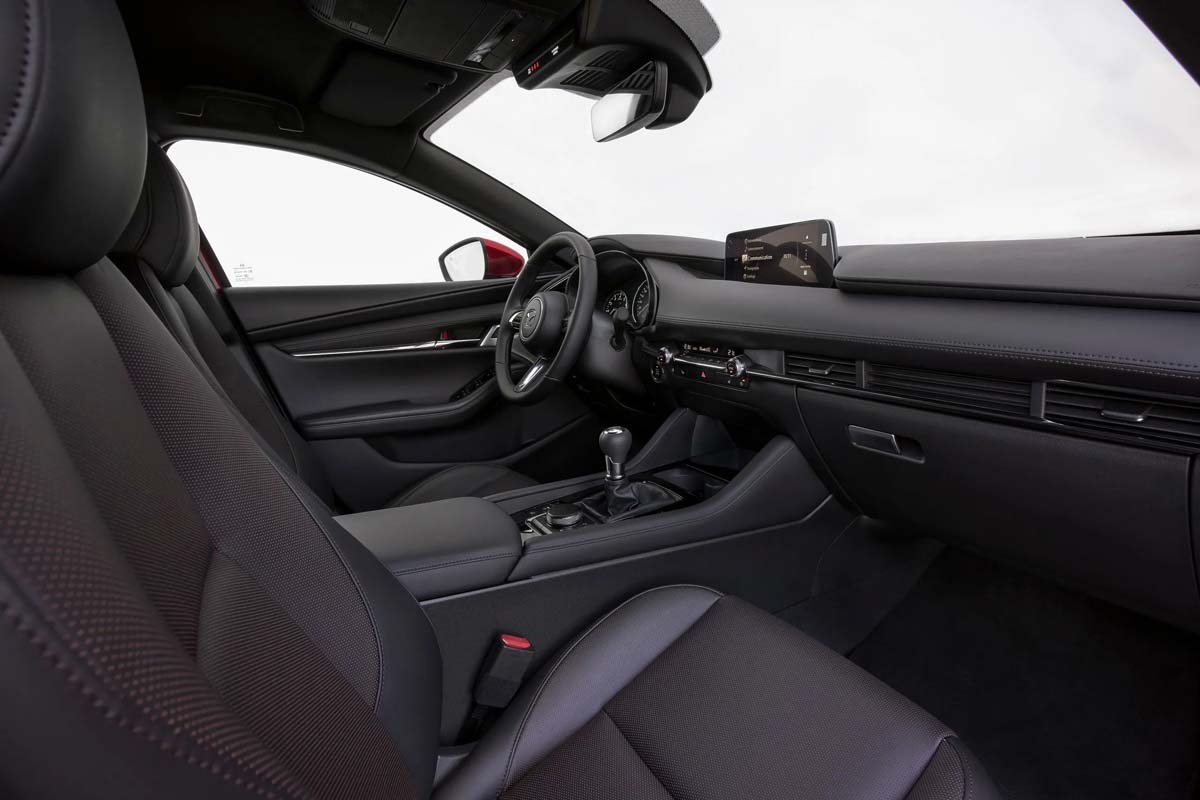 Mazda3 升级版欧洲登场:延续 Skyactiv-X 引擎、最大马力186 Hp!