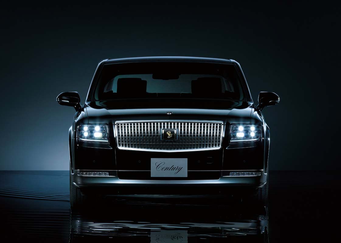 Toyota Century 在大马已经可以买到，只要约RM 850,000你就可以买到日本天皇的座驾！