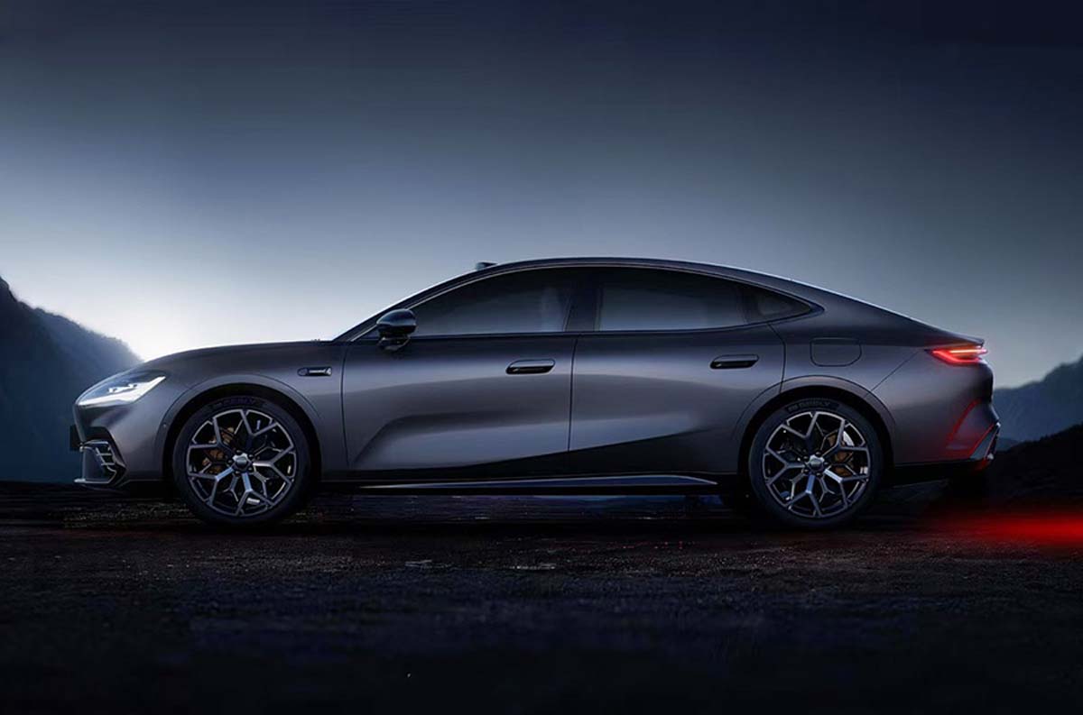 Geely Galaxy TT 官图正式发布:最大马力333 PS、CLTC 续航达725 km!