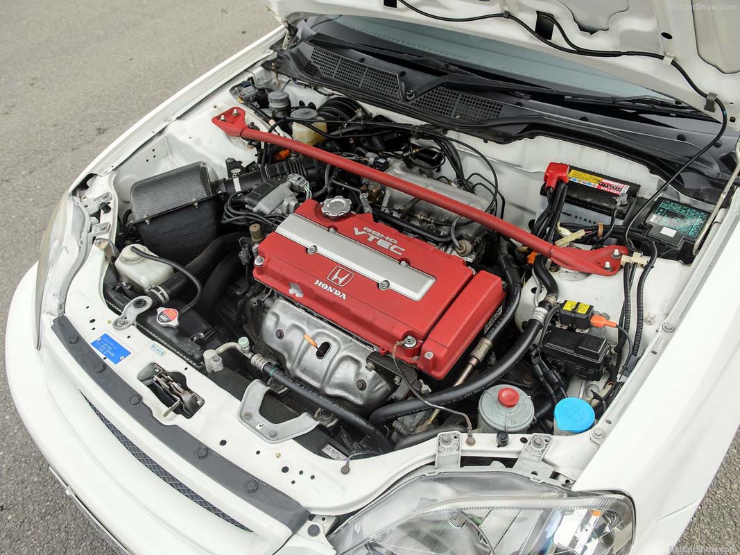 Honda B16B VTEC 引擎，1.6L自然进气可以爆发185 PS！