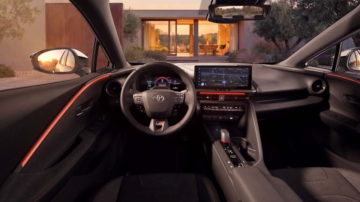 2026 Toyota C-HR 正式发布：提供 HEV/PHEV 双选项、0-100 加速 7.4 秒！