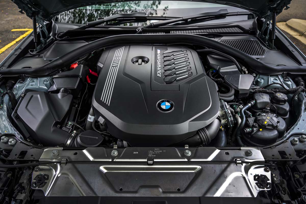 BMW M340i xDrive M Sport Pro 限时优惠 RM354,800 起!直降 RM26,400,还享 5 年保养