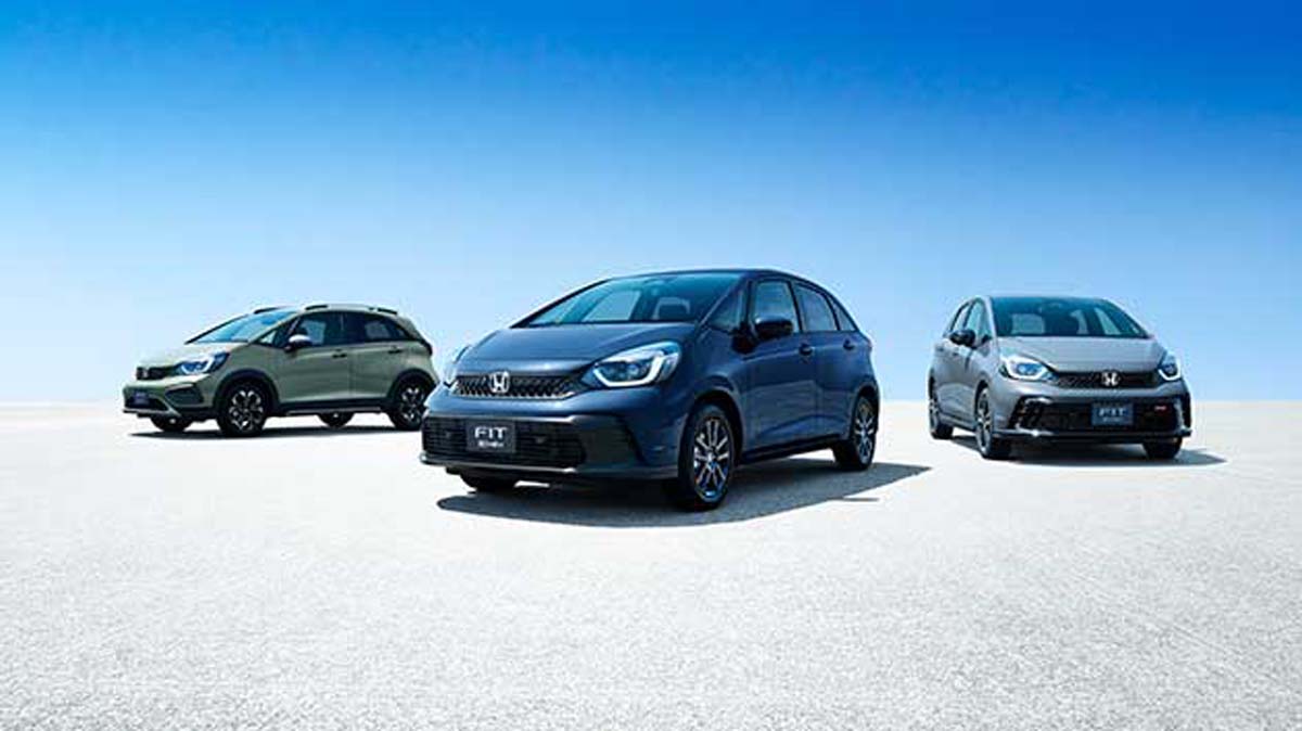 Honda Fit 二度小改正式发布!外观更运动、车系重新调整,经典掀背再进化