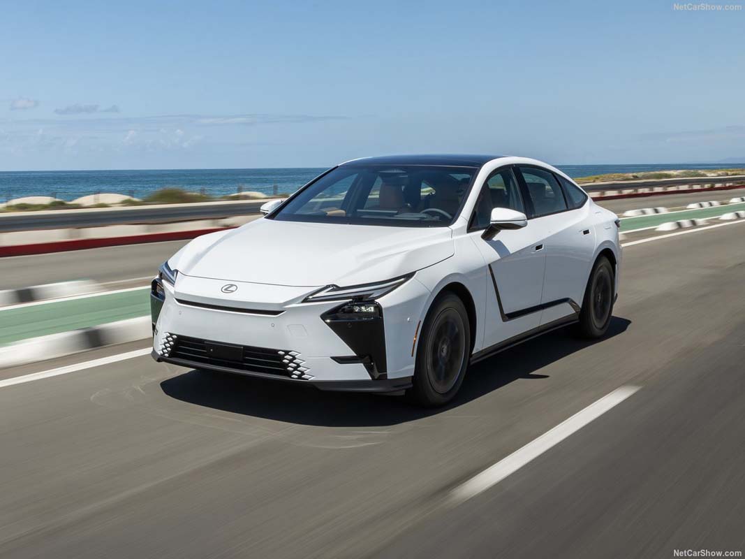2026 Lexus ES350h 大马预计售价曝光：有望从 RM366,888 起，豪华 Hybrid 房车全面进化