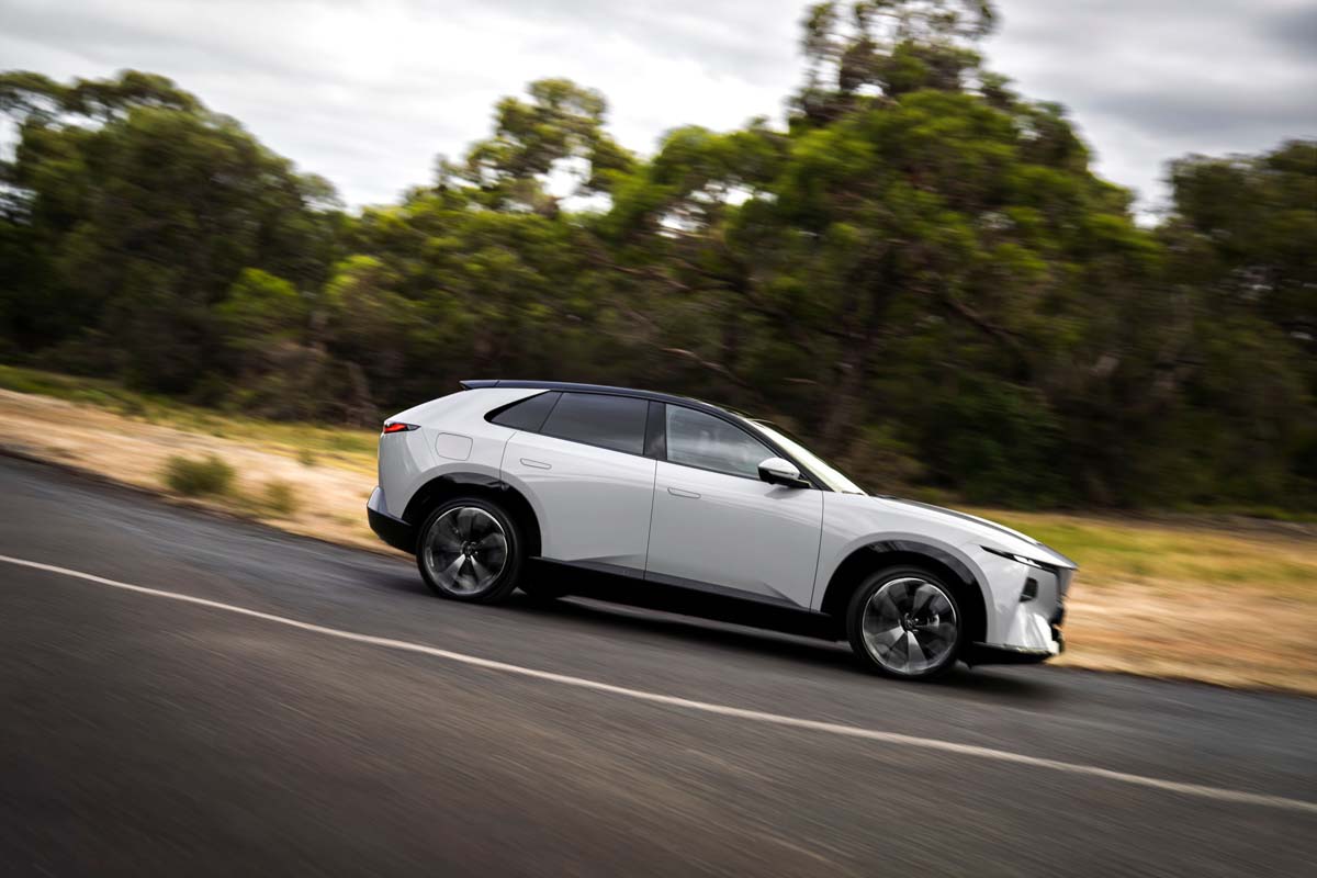 2026 Mazda CX-6e :马自达最科技感SUV有机会引进大马吗?