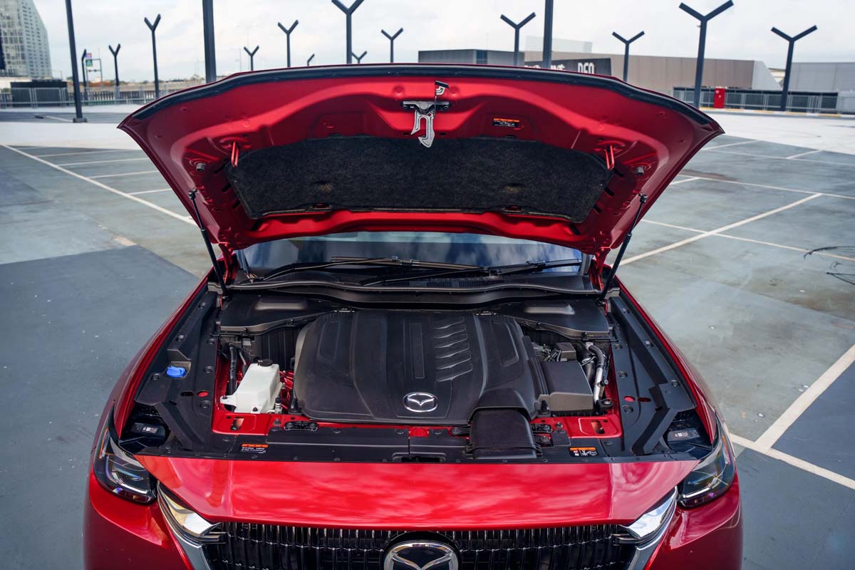 Mazda 为何坚持开发直列六缸引擎？Skyactiv-G 3.3 背后的坚持，比小排量涡轮更有远见！