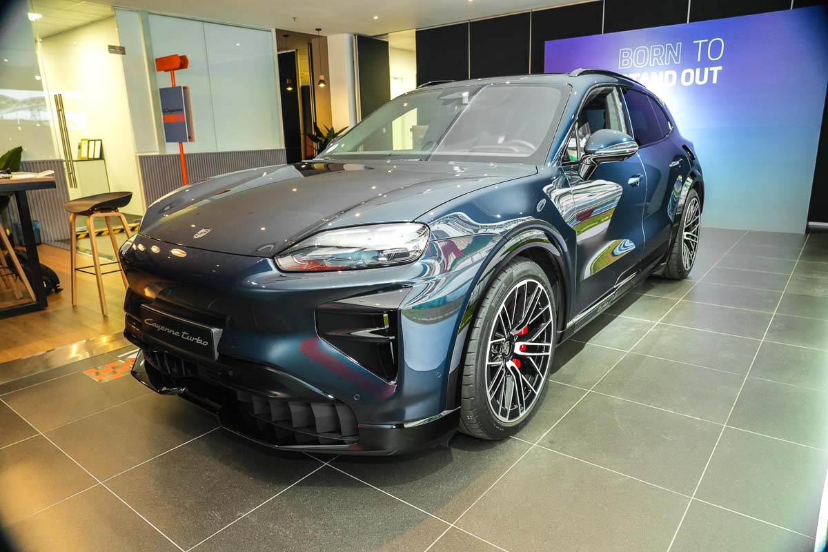 Porsche Cayenne Turbo Electric 正式登场：1,156 Hp 马力、0-100 km/h 仅需 2.5 秒，史上最强 Porsche 量产车！
