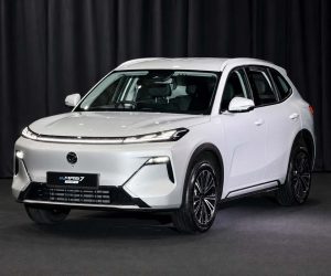 Proton e.MAS 7 PHEV CKD 正式发布：新增按摩椅功能、价格维持