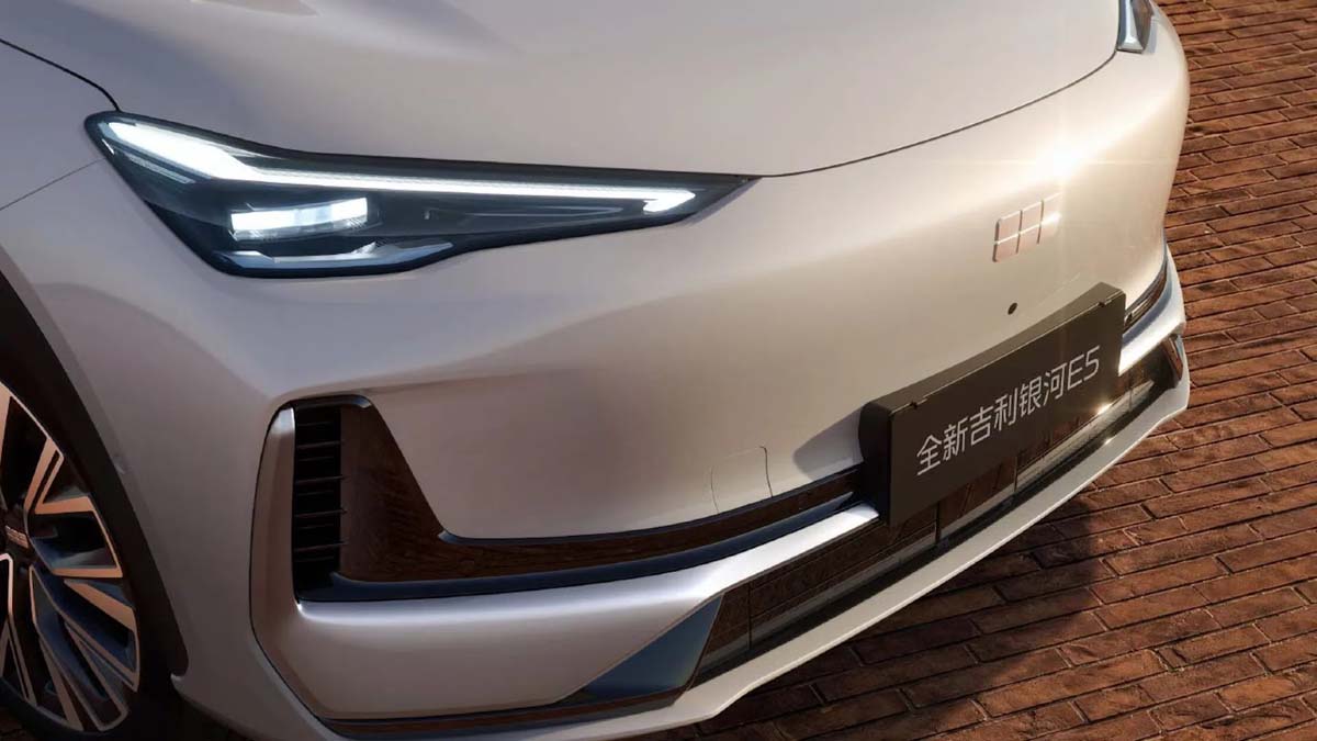 2027 Geely EX5 小改款正式亮相:升级329 Hp后驱、800V架构,续航最长635 km!