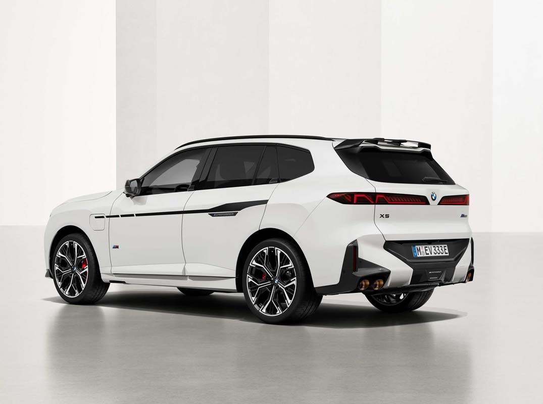 BMW iX5 M Performance 套件上身,运动风格更帅气!