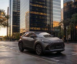 Toyota C-HR GR-Sport 特别版发布，庆祝车辆销量突破200万辆