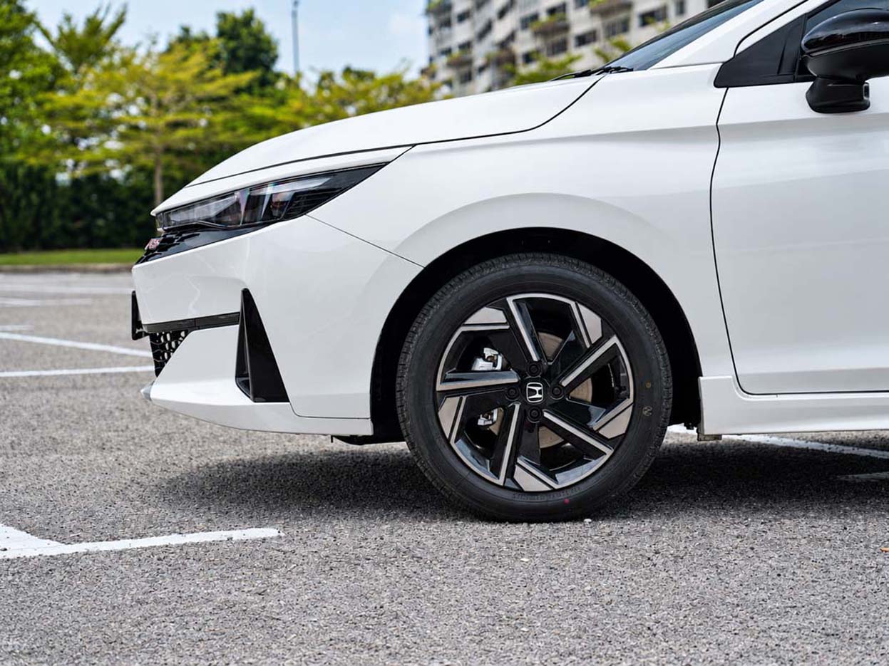 Honda Malaysia 正式澄清:2026 Honda City E 后轮采用鼓刹,官方承认宣传资料出现错误!