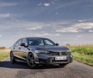 2027 Honda Civic e:HEV 欧洲升级：新增模拟8速换挡技术，驾驶乐趣再提升！