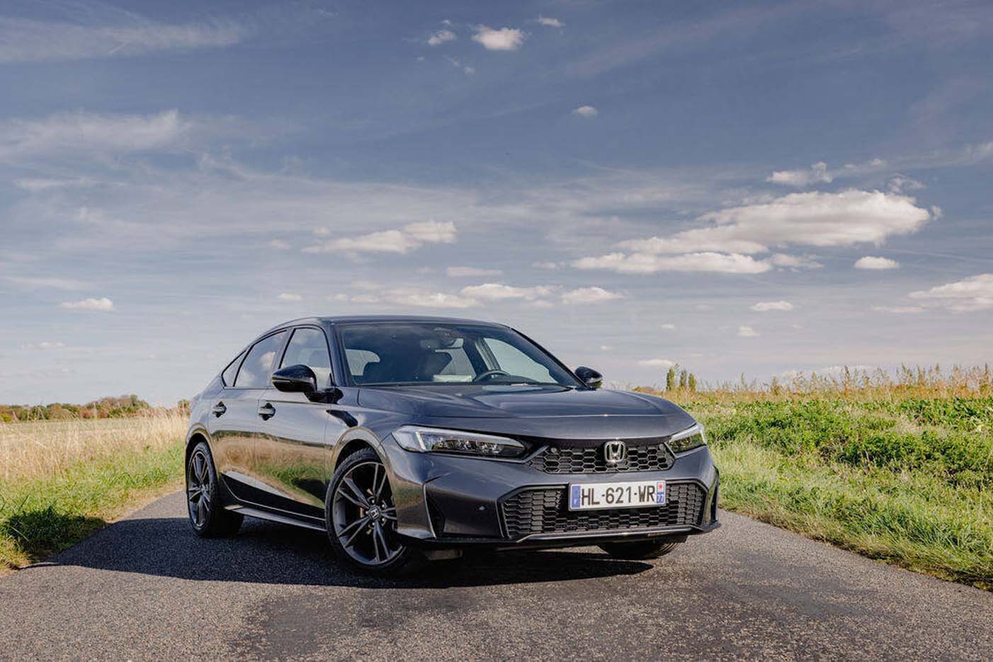 2027 Honda Civic e:HEV 欧洲升级:新增模拟8速换挡技术,驾驶乐趣再提升!