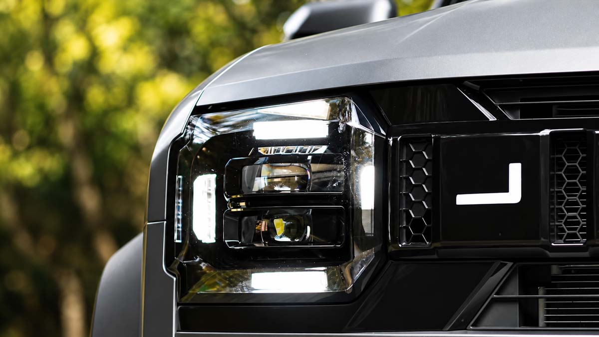 JETOUR T2 i-DM 试驾:355 Hp、610 Nm、纯电100 km,这台PHEV方盒子真的好开?