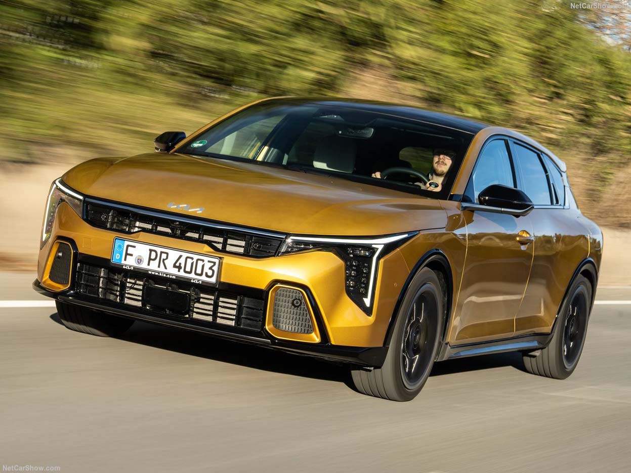 Kia K4 Hybrid 正式发表:1.6L HEV引擎、154 Hp、油耗19.2 km/L,未来有望进军大马挑战 Civic e:HEV?