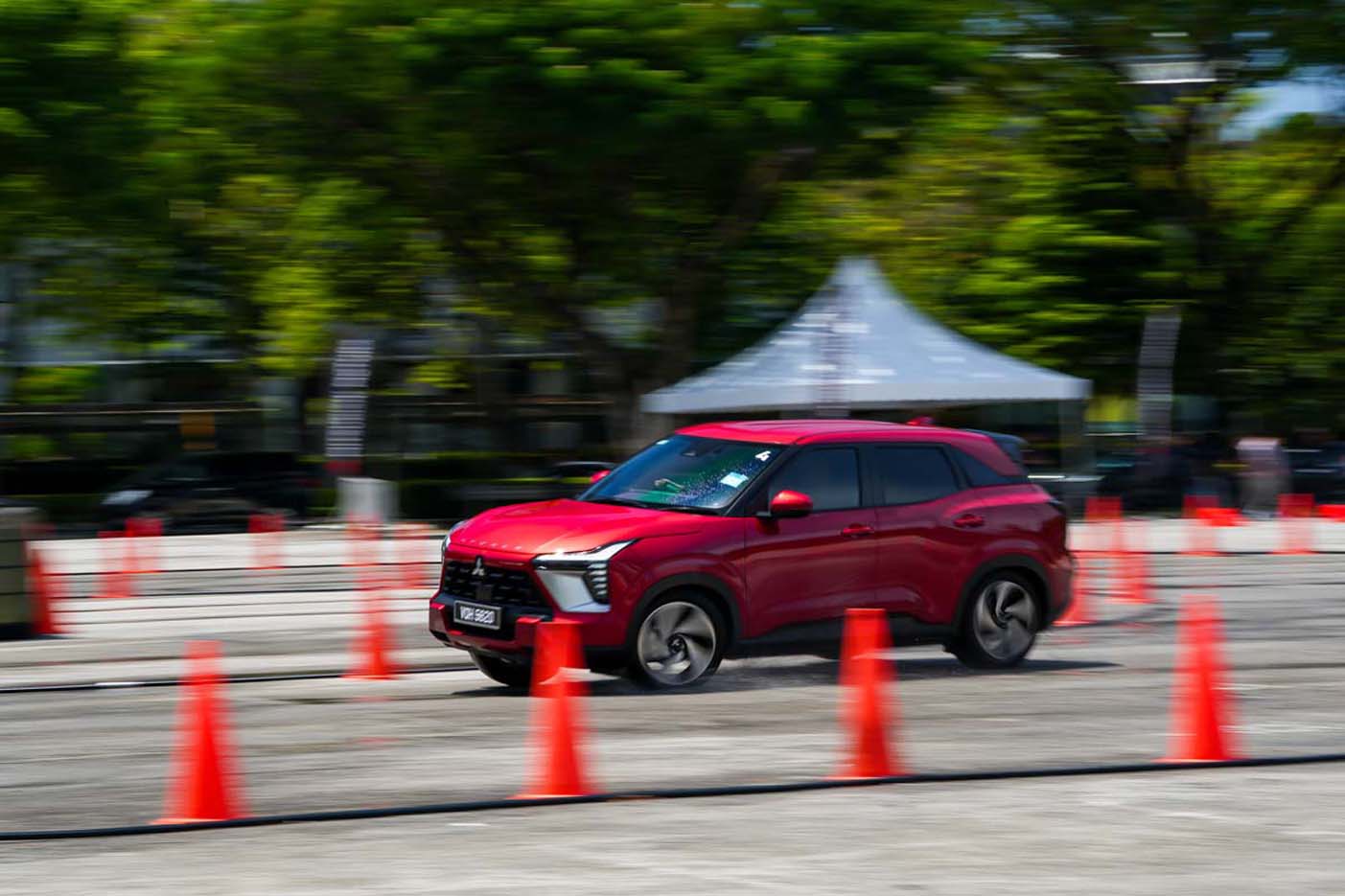 Mitsubishi Xforce：和其他的 B-Segment SUV 有什么不一样？不追求马力，反而更注重驾驶与舒适！