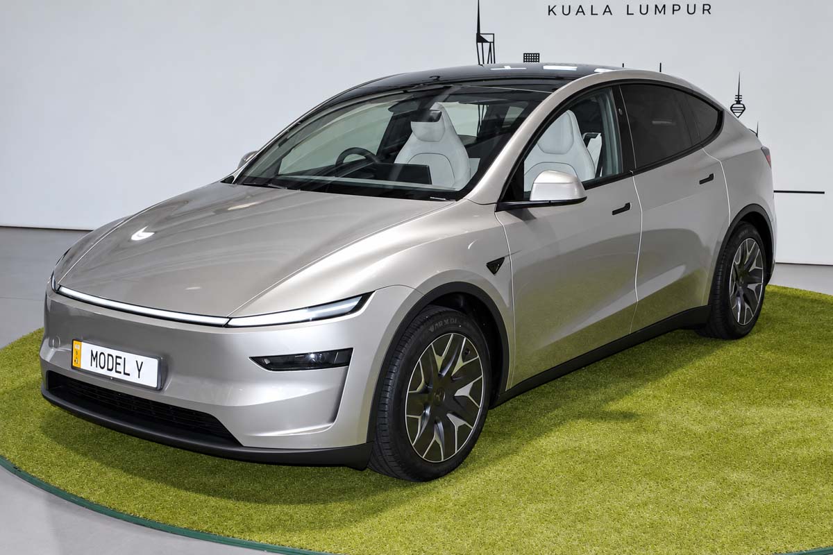 Tesla Model Y L 免费升级 Acceleration Boost：0-100 km/h 仅4.5秒、RM263,000起！