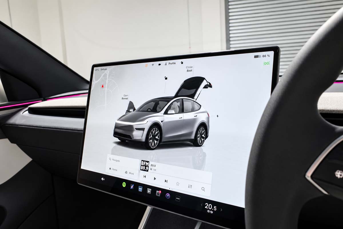 Tesla Model Y L 免费升级 Acceleration Boost：0-100 km/h 仅4.5秒、RM263,000起！